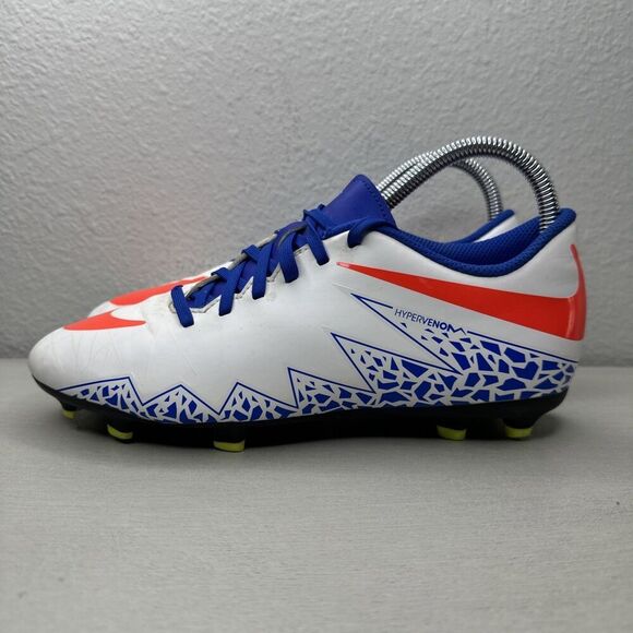 Nike Hypervenom Phelon Women’s Soccer Cleats - Picture 2 of 7